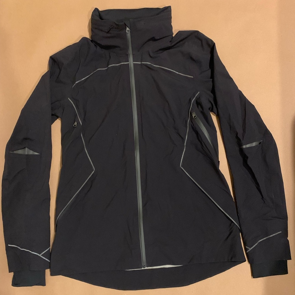 lululemon Runaway Jacket